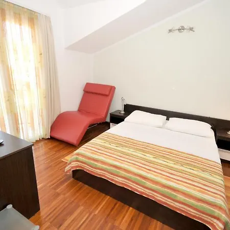 بيت ضيافة & Maslina 4*