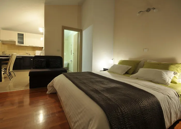 & Maslina تروغير