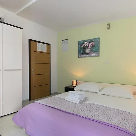 بيت ضيافة & Maslina 4*