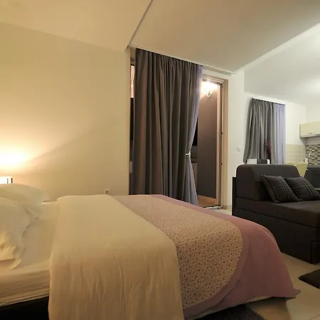 Apartments&rooms Maslina 4*