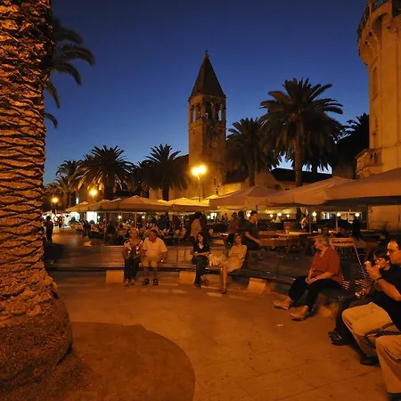 بيت ضيافة & Maslina 4*