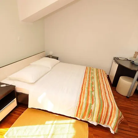 & Maslina Pensionat 4*