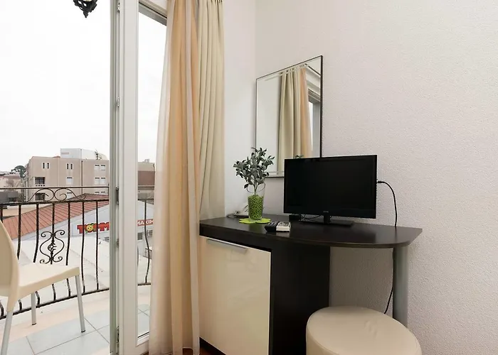 & Maslina Gæstehus 4*